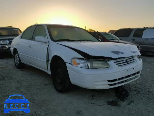 1999 TOYOTA CAMRY LE/X JT2BG22K5X0315944 Bild 0