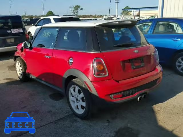 2007 MINI COOPER S WMWMF73517TV32041 image 2