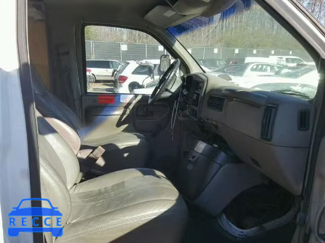 2000 GMC SAVANA RV 1GDGG25W8Y1152385 image 4