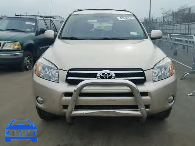 2006 TOYOTA RAV4 LTD JTMBD31V765045182 image 9