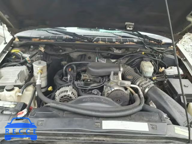 2001 CHEVROLET BLAZER 1GNDT13W21K224608 image 6