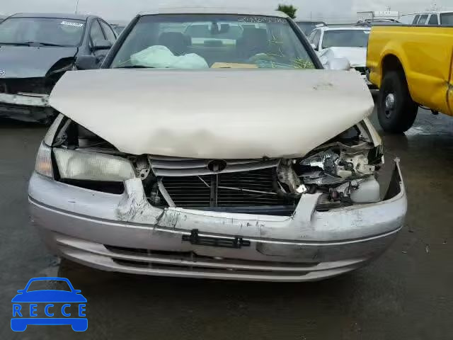 1999 TOYOTA CAMRY LE/X JT2BF22K1X0183624 image 8