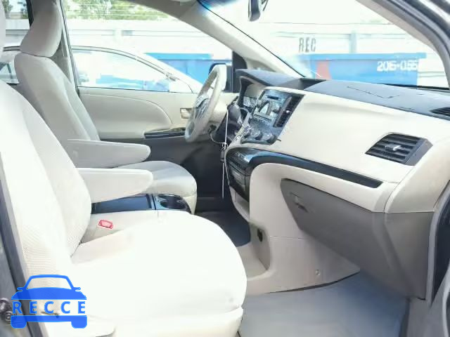 2011 TOYOTA SIENNA LE 5TDKK3DC3BS085019 image 4