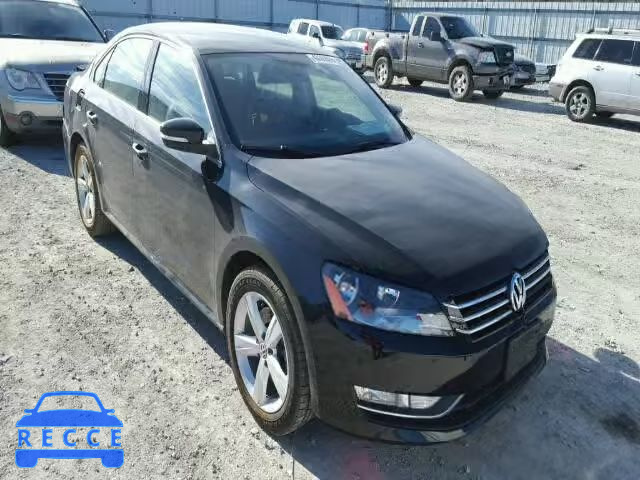 2015 VOLKSWAGEN PASSAT S 1VWAS7A38FC079826 image 0