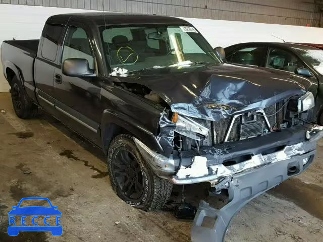 2005 CHEVROLET SILVERADO 2GCEK19B651180607 image 0