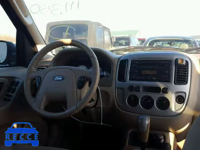 2005 FORD ESCAPE XLT 1FMYU93105KD17655 image 9