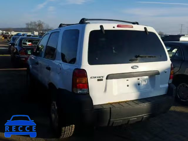 2005 FORD ESCAPE XLT 1FMYU93105KD17655 image 2