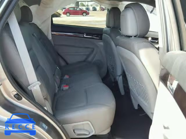 2014 KIA SORENTO LX 5XYKT3A69EG444144 image 5