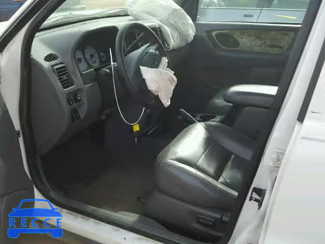 2002 FORD ESCAPE XLT 1FMYU04132KD99645 image 4