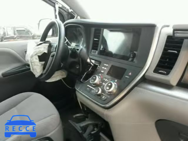 2015 TOYOTA SIENNA LE 5TDKK3DC7FS614445 image 9