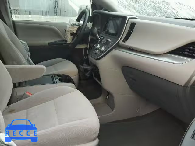 2015 TOYOTA SIENNA LE 5TDKK3DC7FS614445 image 4