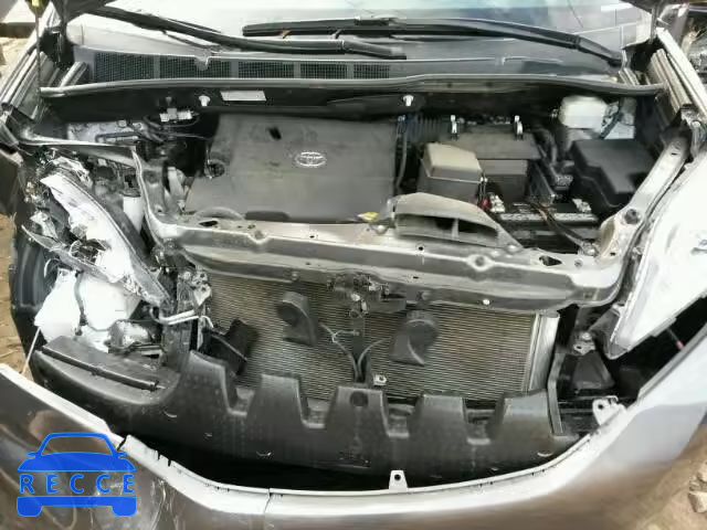 2015 TOYOTA SIENNA LE 5TDKK3DC7FS614445 image 6
