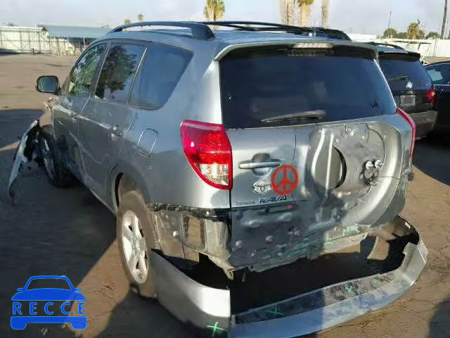 2007 TOYOTA RAV4 JTMBD33V776044722 image 2