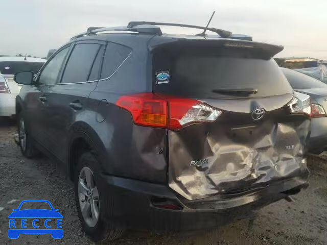 2015 TOYOTA RAV4 XLE JTMWFREV5FD076462 image 2
