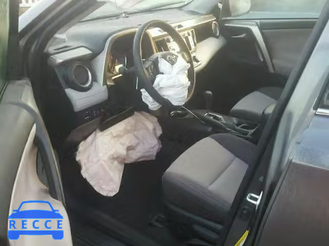 2015 TOYOTA RAV4 XLE JTMWFREV5FD076462 image 6