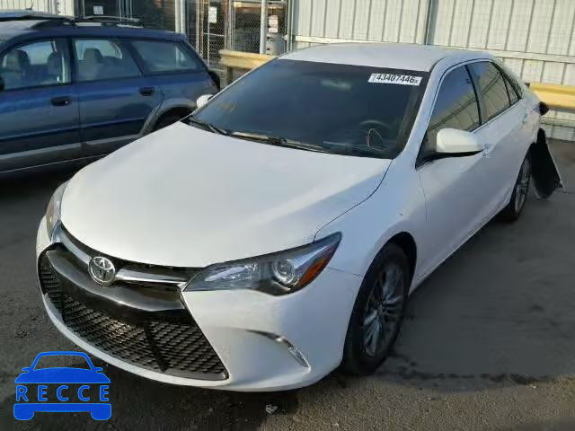 2017 TOYOTA CAMRY LE 4T1BF1FK0HU323941 image 1