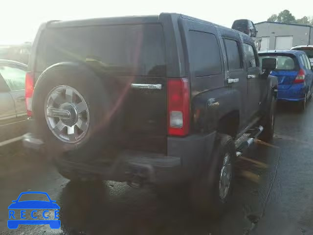 2006 HUMMER H3 SUV 5GTDN136068260426 image 3