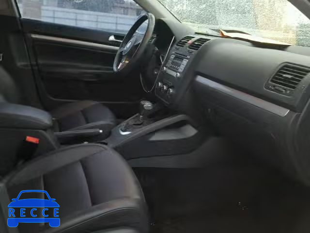 2010 VOLKSWAGEN JETTA LIMI 3VWAZ7AJ6AM130998 image 4