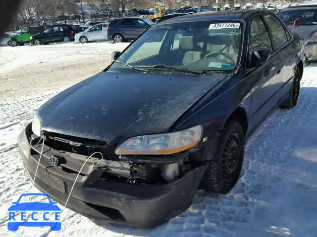 1999 HONDA ACCORD LX 1HGCG5543XA077064 image 1