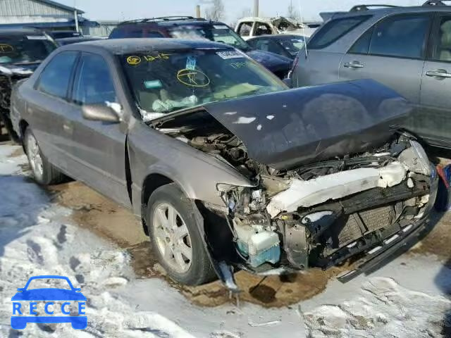1999 TOYOTA CAMRY CE/L 4T1BG22K6XU917862 image 0