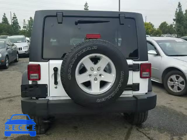 2016 JEEP WRANGLER U 1C4BJWDG9GL309801 image 9