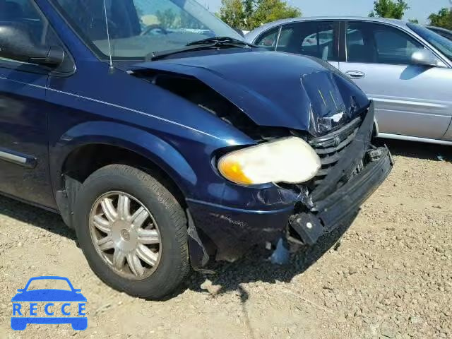 2005 CHRYSLER Town and Country 2C4GP54LX5R257885 image 8