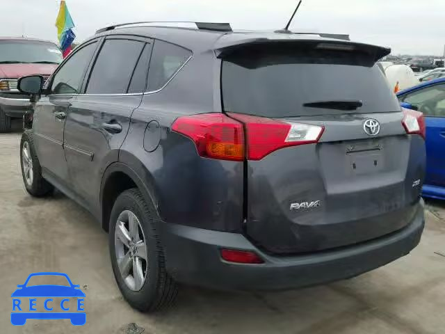 2015 TOYOTA RAV4 XLE 2T3WFREV6FW214402 image 2