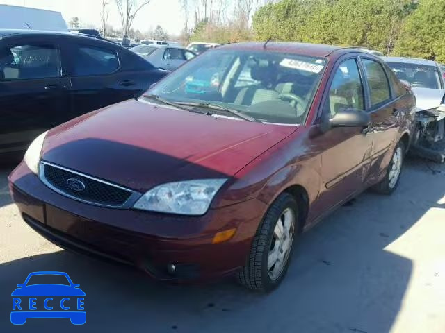 2007 FORD FOCUS ZX4 1FAFP34N07W242927 image 1