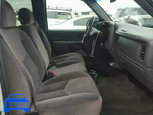 2004 GMC SIERRA C15 2GTEC19VX41102353 image 4