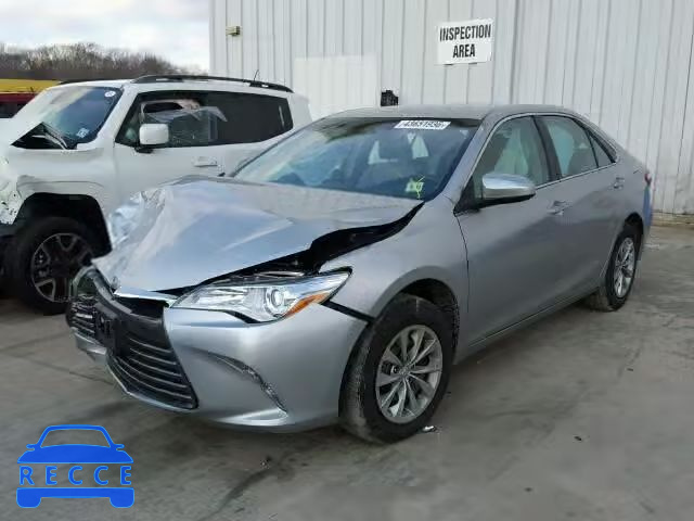 2017 TOYOTA CAMRY LE 4T1BF1FKXHU671195 зображення 1