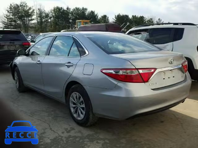 2017 TOYOTA CAMRY LE 4T1BF1FKXHU671195 image 2