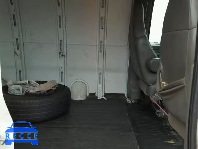 2004 CHEVROLET EXPRESS G2 1GCGG25VX41246287 image 5