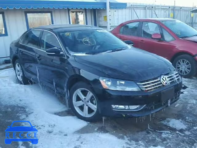 2015 VOLKSWAGEN PASSAT S 1VWAS7A33FC100386 image 0