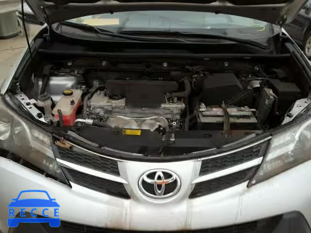 2013 TOYOTA RAV4 XLE JTMRFREV3DD011765 image 6