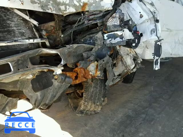 2004 GMC SIERRA C15 2GTEC19V741116419 image 9