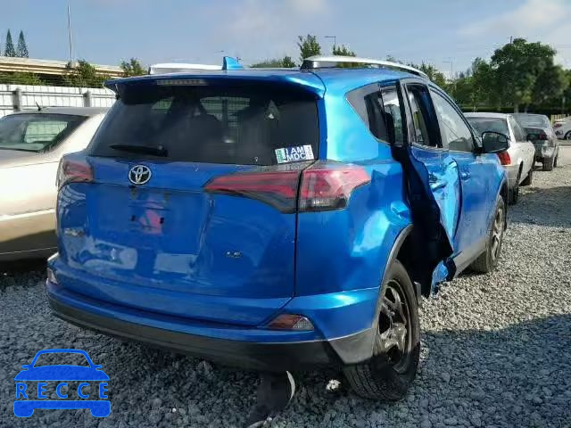 2016 TOYOTA RAV4 LE JTMZFREV4GJ072970 зображення 3