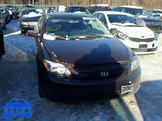 2005 TOYOTA SCION TC JTKDE177550033961 image 9