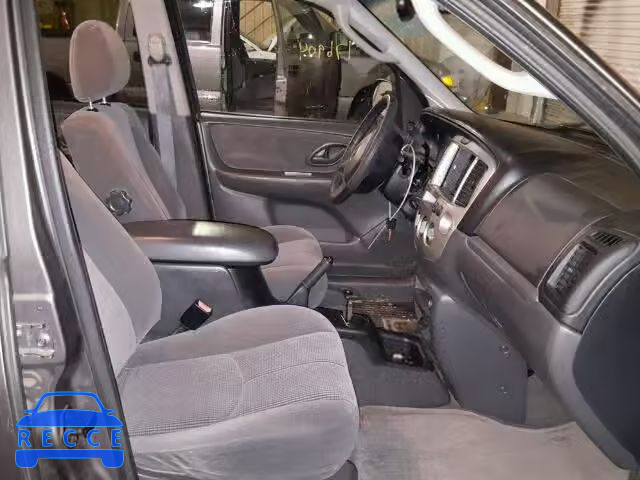 2004 MAZDA TRIBUTE LX 4F2YZ04184KM15718 зображення 4