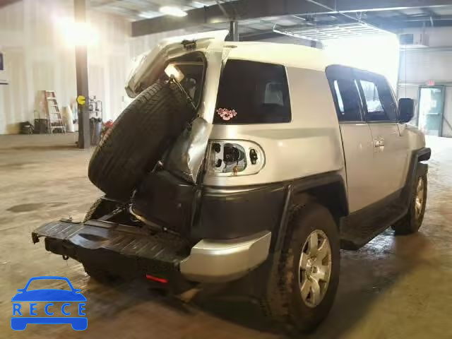 2007 TOYOTA FJ CRUISER JTEBU11F470098249 зображення 3