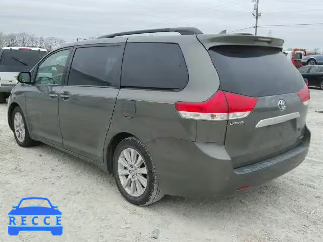 2011 TOYOTA SIENNA XLE 5TDYK3DC4BS018875 image 2