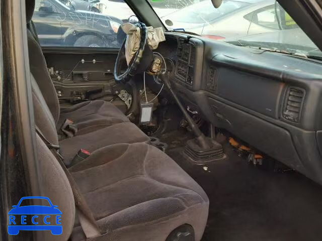 2002 GMC SIERRA C15 1GTEC14W02Z193119 image 4