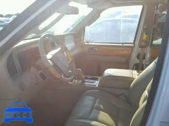 2010 LINCOLN NAVIGATOR 5LMJJ2J54AEJ06732 image 4
