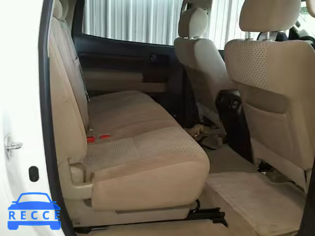 2010 TOYOTA TUNDRA CREWMAX 5TFEY5F15AX095630 image 5
