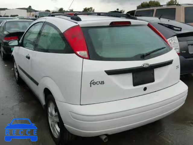 2001 FORD FOCUS ZX3 3FAFP31311R179432 image 2