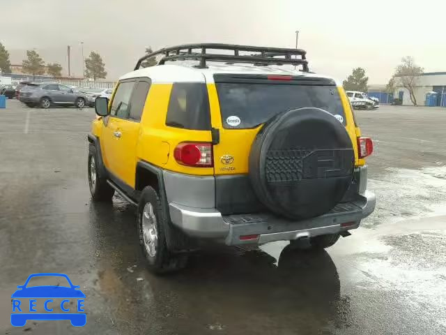 2007 TOYOTA FJ CRUISER JTEBU11F370062312 image 2