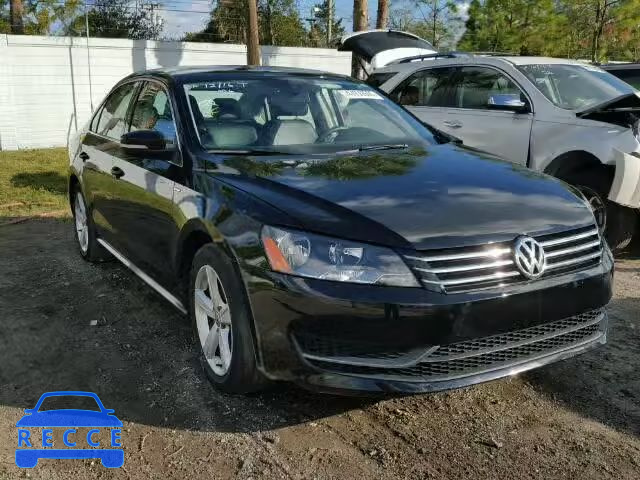 2014 VOLKSWAGEN PASSAT S 1VWAS7A38EC036022 зображення 0