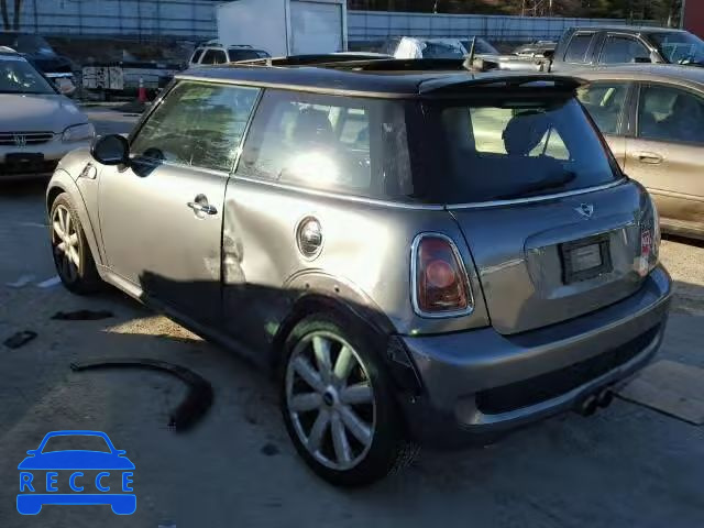2009 MINI COOPER S WMWMF73519TT96934 image 2