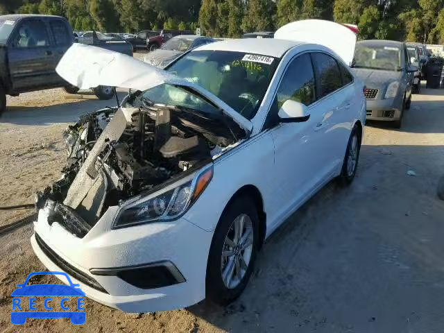 2017 HYUNDAI SONATA SE 5NPE24AF9HH470889 image 1