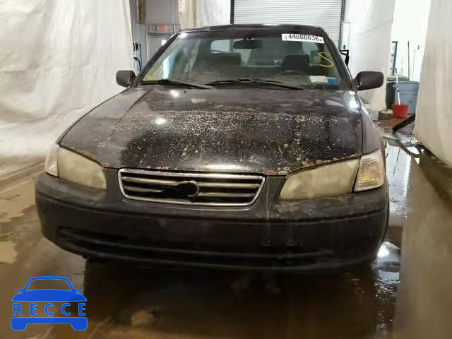 2000 TOYOTA CAMRY CE/L 4T1BG22K8YU683113 image 9