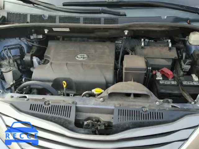 2013 TOYOTA SIENNA XLE 5TDYK3DC2DS400549 Bild 6